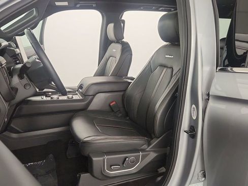 Used 2023 Ford Expedition Max Platinum image 14