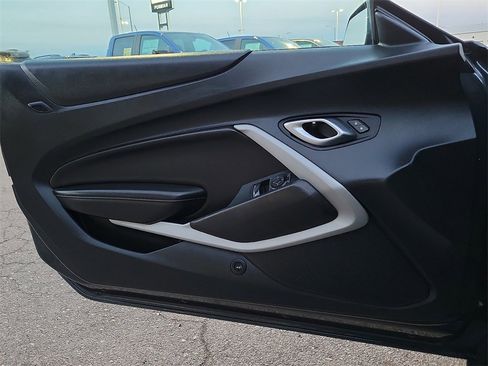 Used 2023 Chevrolet Camaro LT image 15
