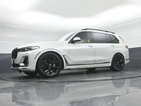 Used 2022 BMW X7 xDrive40i w/ Executive Package AWD/4WD image 74