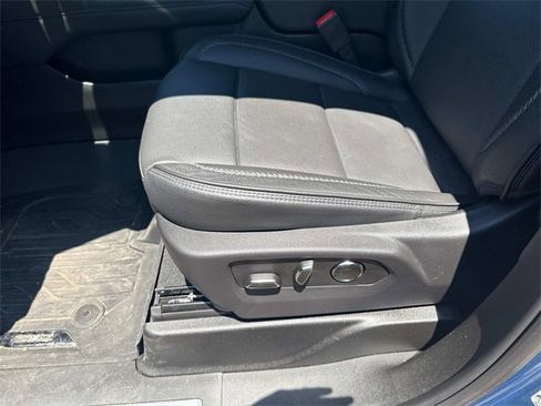 Certified 2025 GMC Yukon XL Denali w/ Sun & Power Step Package image 21