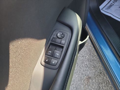 Used 2023 Dodge Challenger SXT AWD/4WD image 11