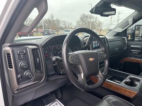 Used 2017 Chevrolet Silverado 2500 High Country w/ Duramax Plus Package image 34