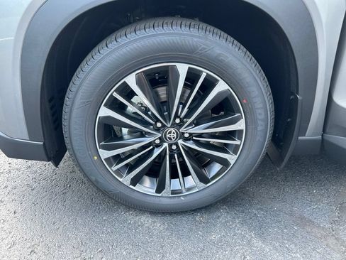 New 2026 Toyota Grand Highlander AWD Hybrid image 29