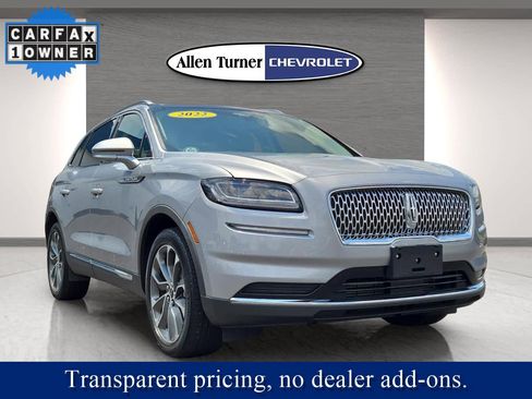 Used 2022 Lincoln Nautilus Reserve image 3