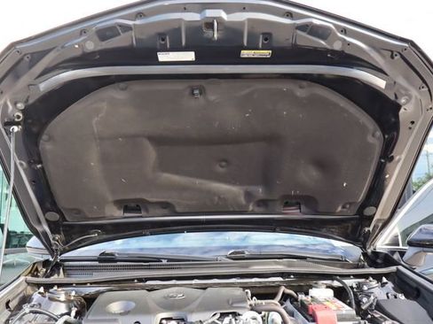 Used 2022 Toyota Camry LE FWD image 21