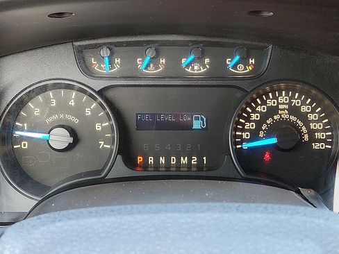 Used 2014 Ford F150 STX w/ Equipment Group 201A Mid image 10