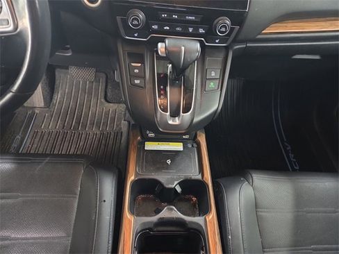 Used 2022 Honda CR-V Touring image 11
