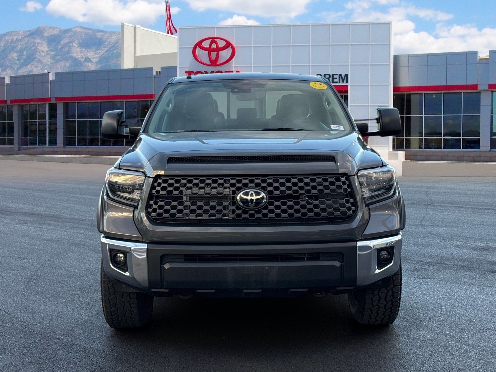Used 2019 Toyota Tundra SR5 w/ SR5 Upgrade Package AWD/4WD image 2