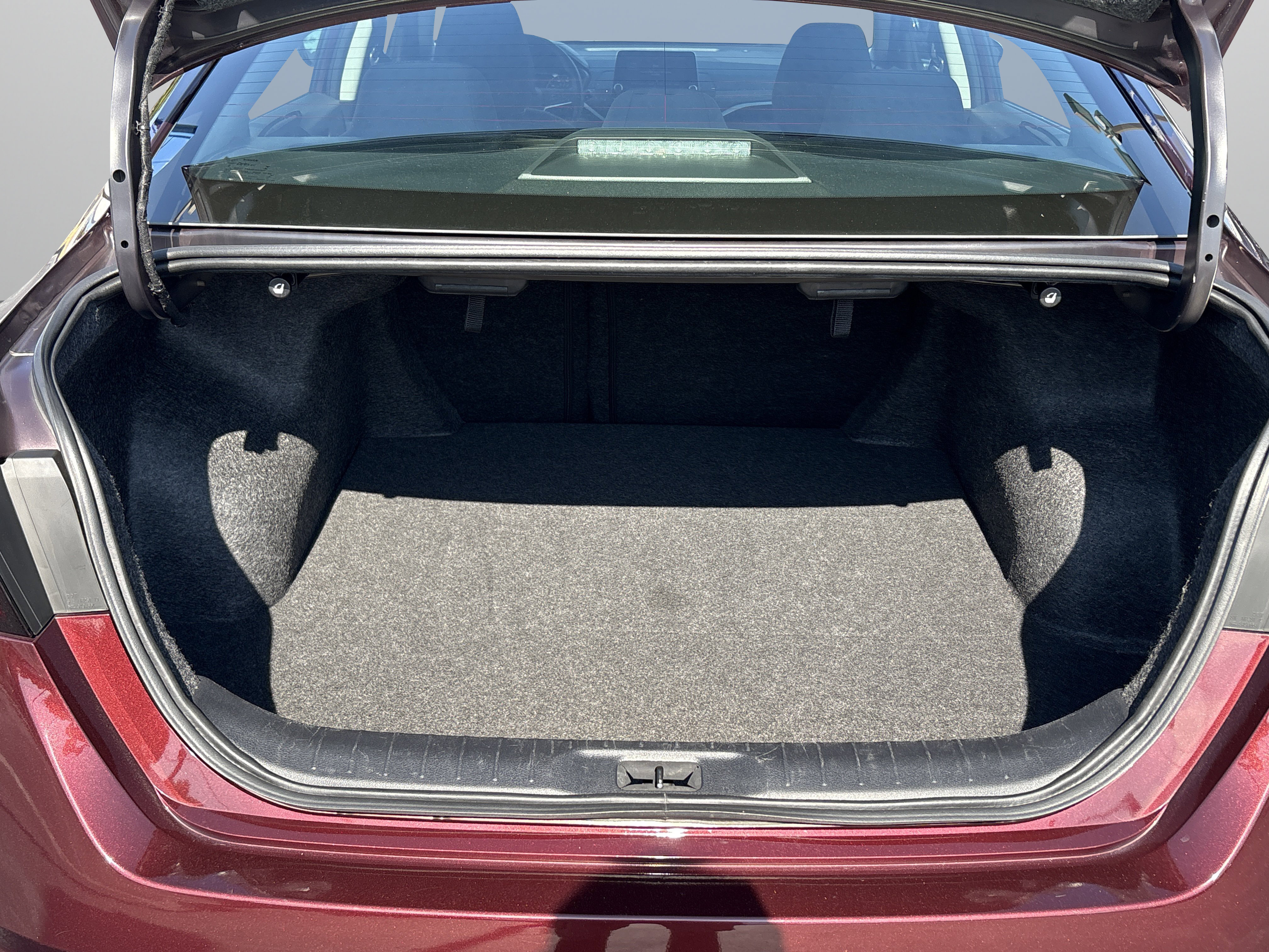 Used 2025 Nissan Altima 2.5 SV FWD image 22