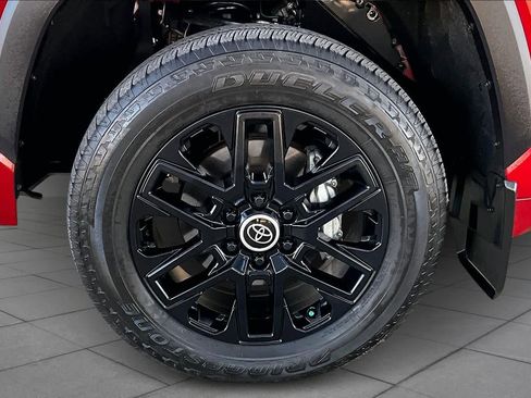 Used 2024 Toyota Tundra Limited image 11