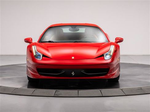 Used 2012 Ferrari 458 Italia Coupe RWD image 8