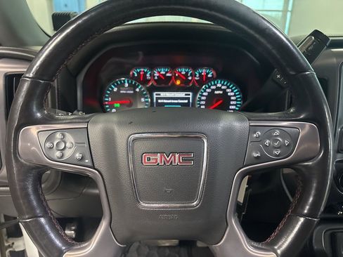 Used 2018 GMC Sierra 1500 SLT w/ All Terrain X Package image 19