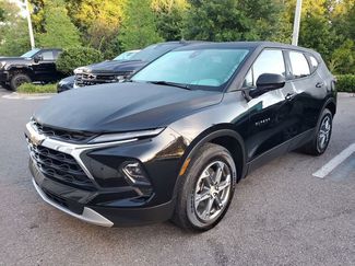 Used 2025 Chevrolet Blazer LT FWD video 2