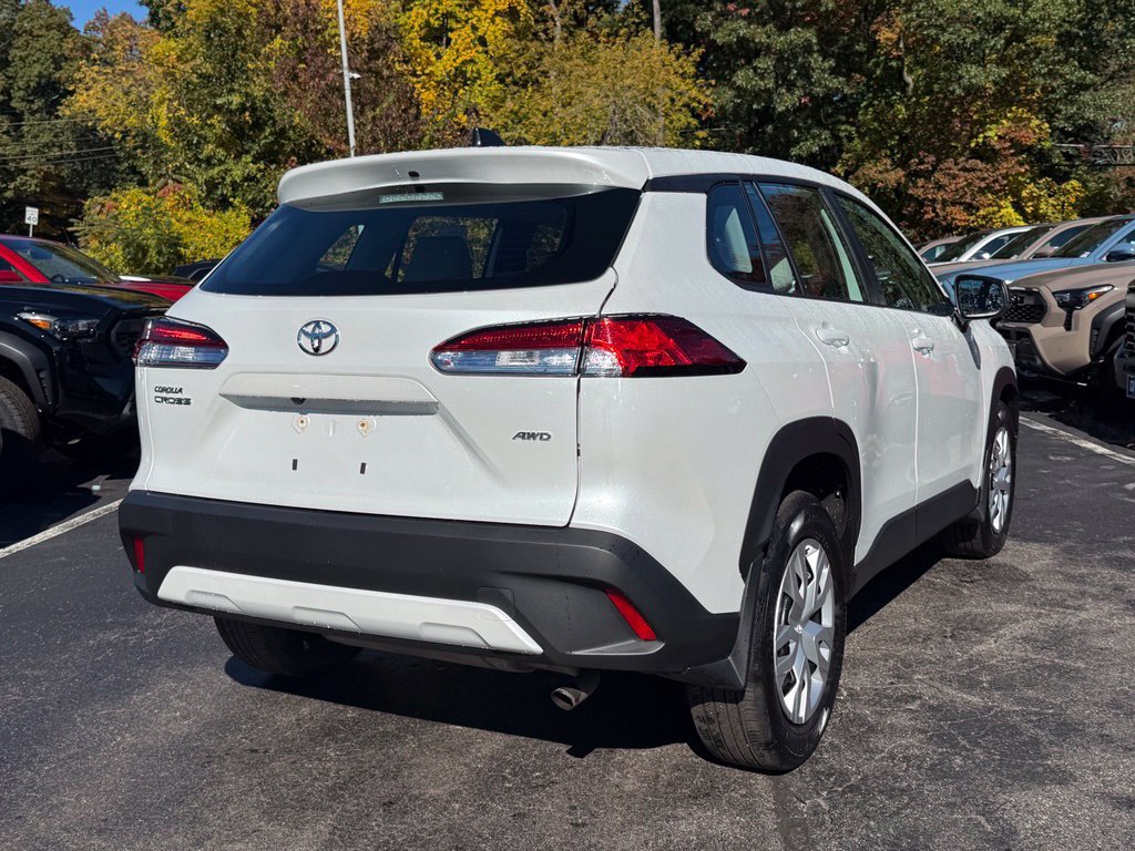 Certified 2024 Toyota Corolla Cross L AWD/4WD image 7