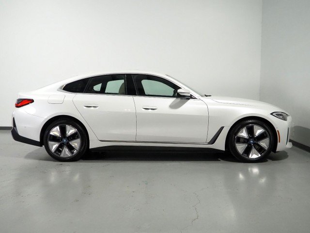 Used 2023 BMW i4 eDrive40 RWD image 5