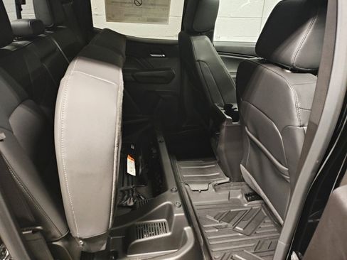 New 2026 GMC Canyon Elevation w/ Convenience Package image 13