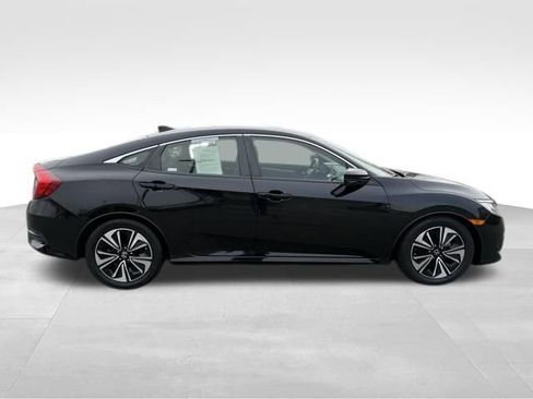 Used 2018 Honda Civic EX-L image 8