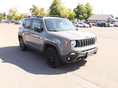 Used 2020 Jeep Renegade Sport AWD/4WD image 3