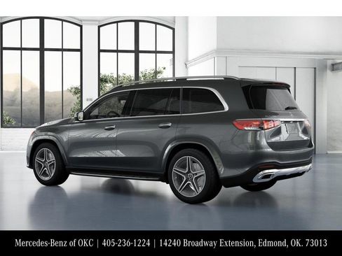 Used 2026 Mercedes-Benz GLS 450 GLS 450 image 30