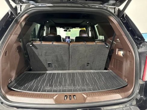 Used 2022 Ford Explorer King Ranch w/ Technology Package AWD/4WD image 8