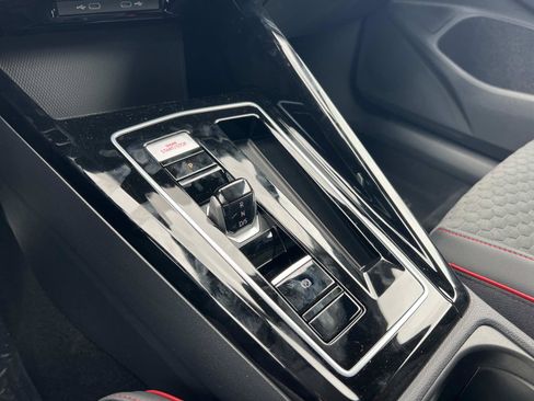 New 2026 Volkswagen GTI SE FWD image 18