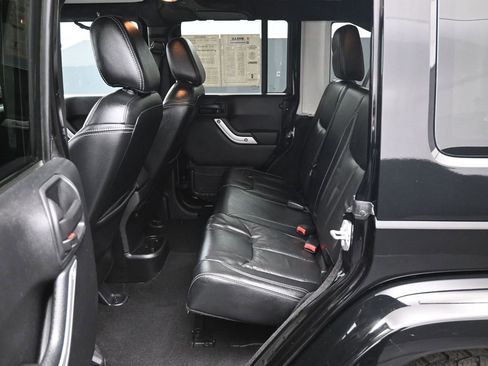 Used 2016 Jeep Wrangler Unlimited Sahara w/ Mopar Chrome Edition Group image 27