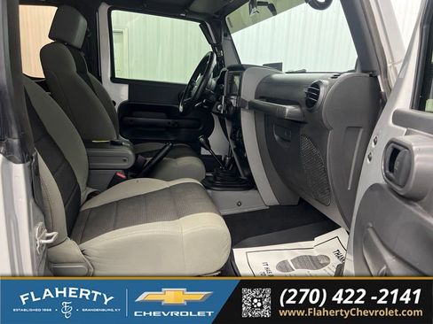 Used 2008 Jeep Wrangler X AWD/4WD image 11