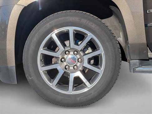 Used 2016 GMC Yukon XL Denali w/ Open Road Package image 8