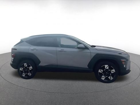 Used 2025 Hyundai Kona SEL image 12