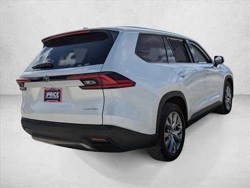 Certified 2025 Toyota Grand Highlander FWD image 5