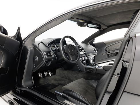 Used 2009 Aston Martin DBS Coupe RWD image 13
