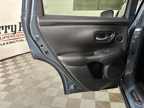 Used 2025 Honda HR-V EX-L image 22