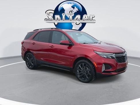 Used 2022 Chevrolet Equinox RS w/ RS Leather Package image 2