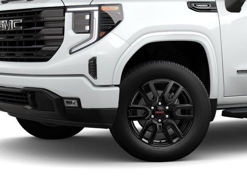 New 2025 GMC Sierra 1500 Elevation w/ LPO, Elevation Black Package AWD/4WD image 31