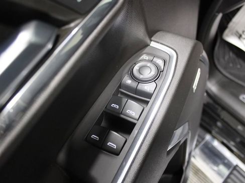 Used 2023 GMC Sierra 1500 SLT w/ SLT Premium Package AWD/4WD image 19