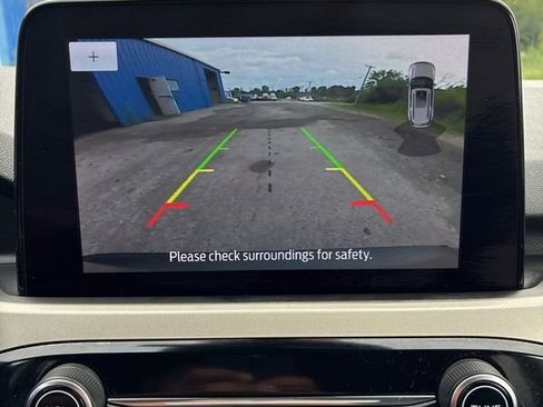 Used 2021 Ford Escape SEL image 16