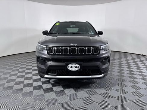 Used 2023 Jeep Compass Limited w/ Elite Group AWD/4WD image 2