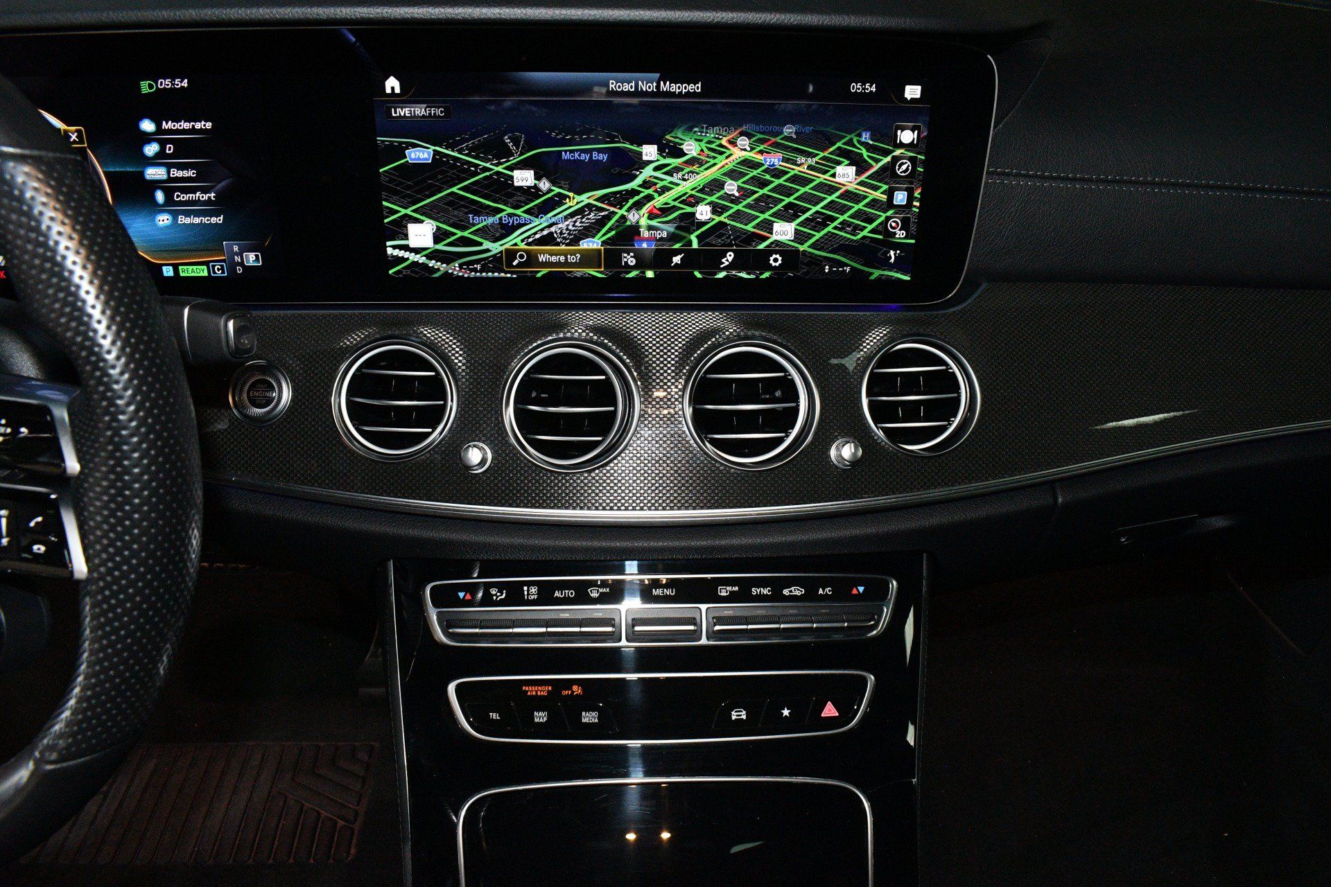 Used 2021 Mercedes-Benz E 53 AMG 4MATIC Sedan image 32