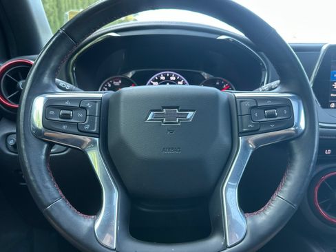 Used 2019 Chevrolet Blazer RS FWD image 24