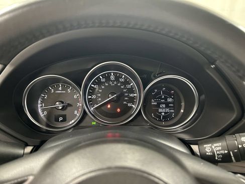 Used 2017 MAZDA CX-5 Touring w/ Preferred Equipment Package AWD/4WD image 13