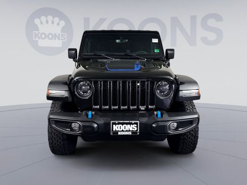 Used 2023 Jeep Wrangler Unlimited Rubicon 4xe w/ Cold Weather Group AWD/4WD image 11
