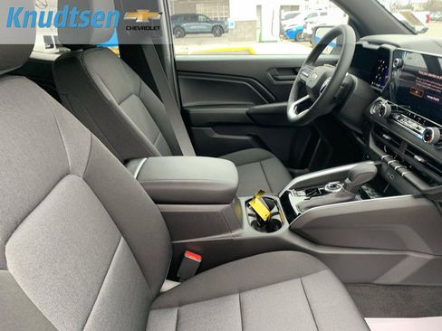 New 2026 Chevrolet Colorado W/T w/ Advanced Trailering Package AWD/4WD image 11