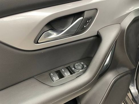 Certified 2022 Chevrolet Blazer LT w/ Midnight/Sport Edition image 9