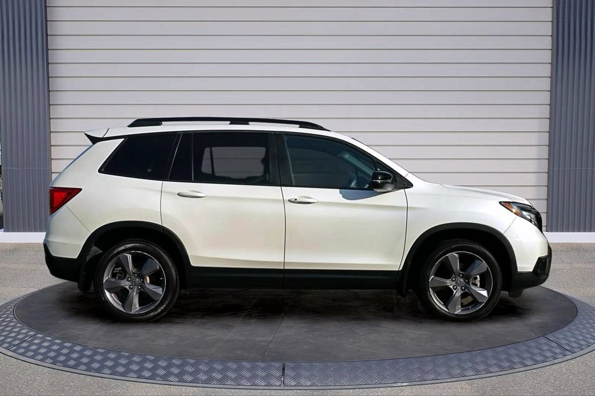 Used 2019 Honda Passport Touring image 8