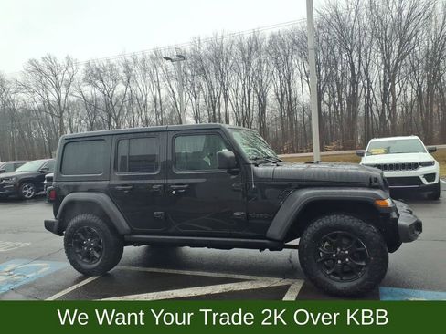 Used 2022 Jeep Wrangler Unlimited Sport image 6
