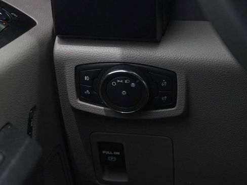 Used 2018 Ford F150 XL w/ Equipment Group 101A Mid RWD image 23