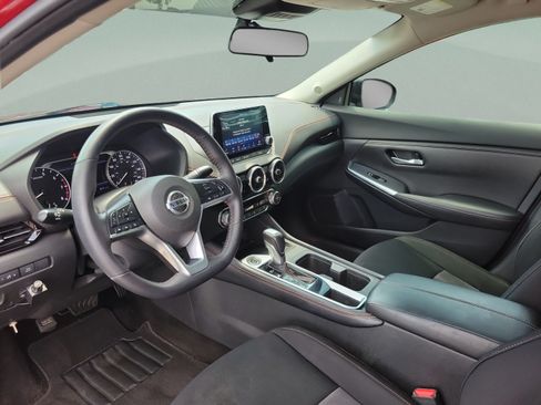 Used 2021 Nissan Sentra SR FWD image 18
