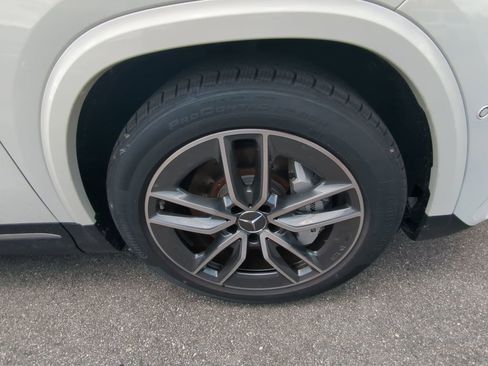 New 2025 Mercedes-Benz GLA 35 AMG 4MATIC image 23