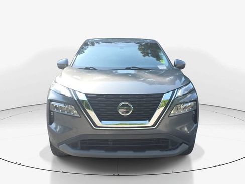 Used 2021 Nissan Rogue SV FWD image 11