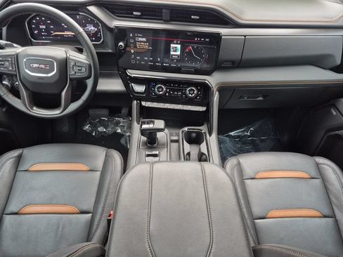 Used 2026 GMC Sierra 1500 AT4 w/ Technology Package AWD/4WD image 20